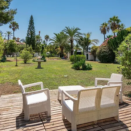 Sophora 2, Near Puerto Banus Villa *